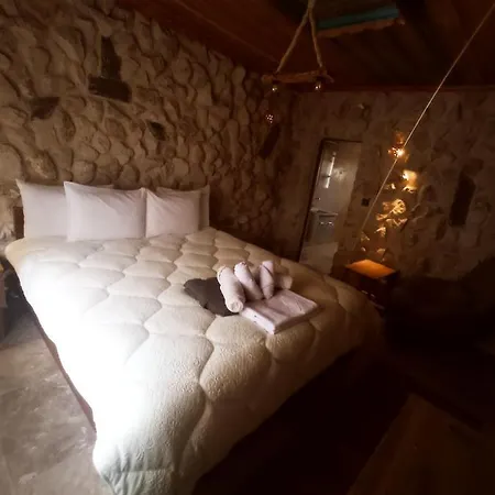 Bed & Breakfast Stone Owl Uchisar